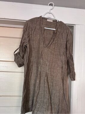 CP Shades Lightweight Brown Linen Tunic blouse